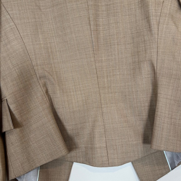 Jacket - Picture 3 of 3